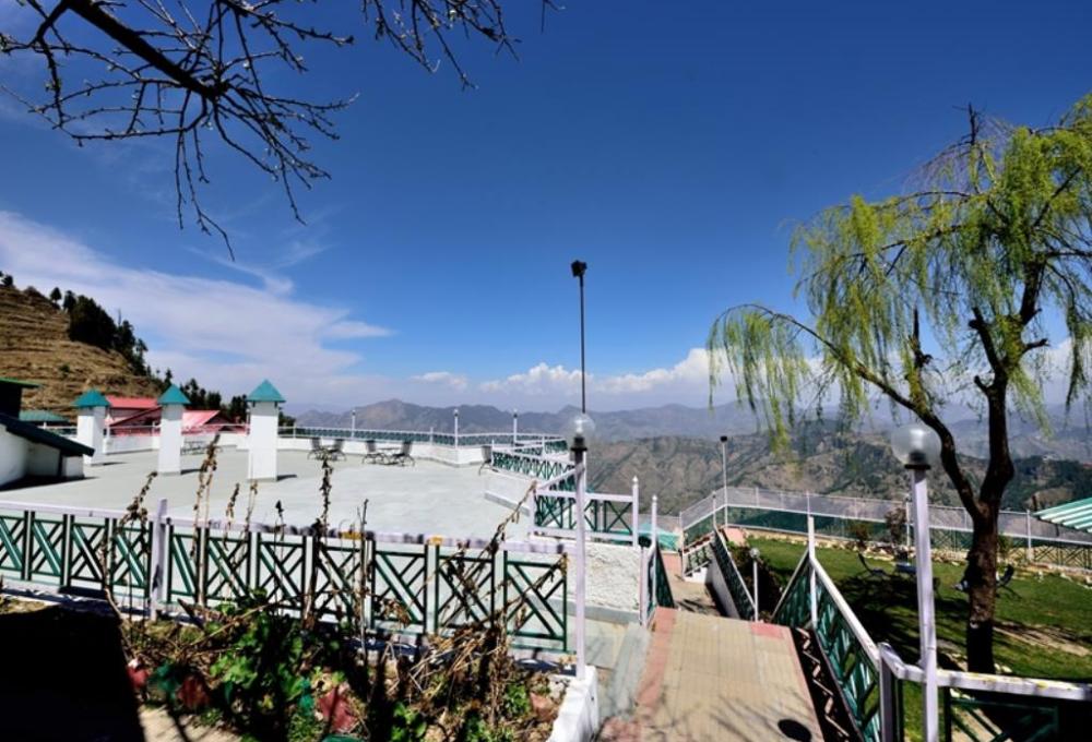 Galleu Hill Resorts in Kufri Shimla