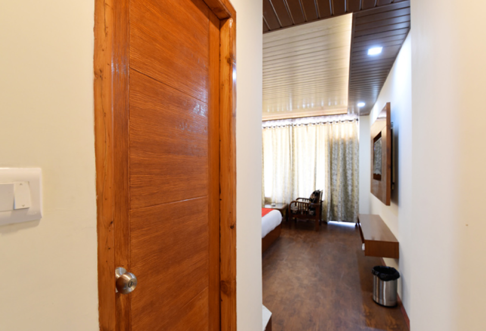 Hotel Manali Mantra Classic Room