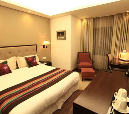 PREMIUM ROOM