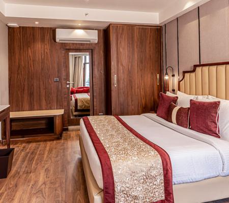 Super Deluxe Room